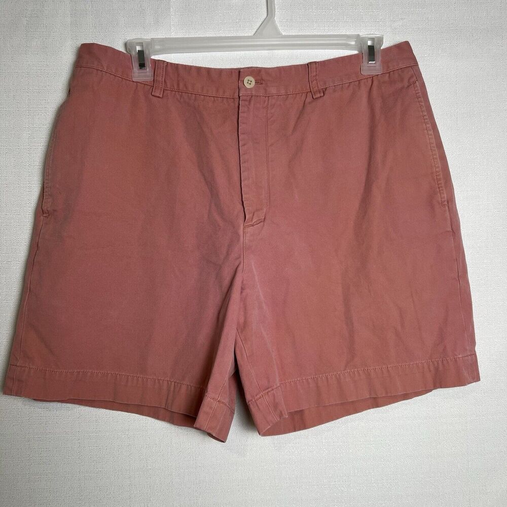 Vineyard Vines Men’s Shorts Size 36 Pink Casual Golf Shorts.